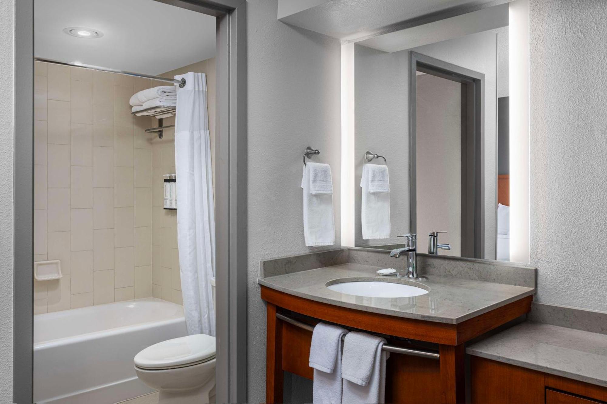 Hyatt Place Dallas North By The Galleria Addison Εξωτερικό φωτογραφία