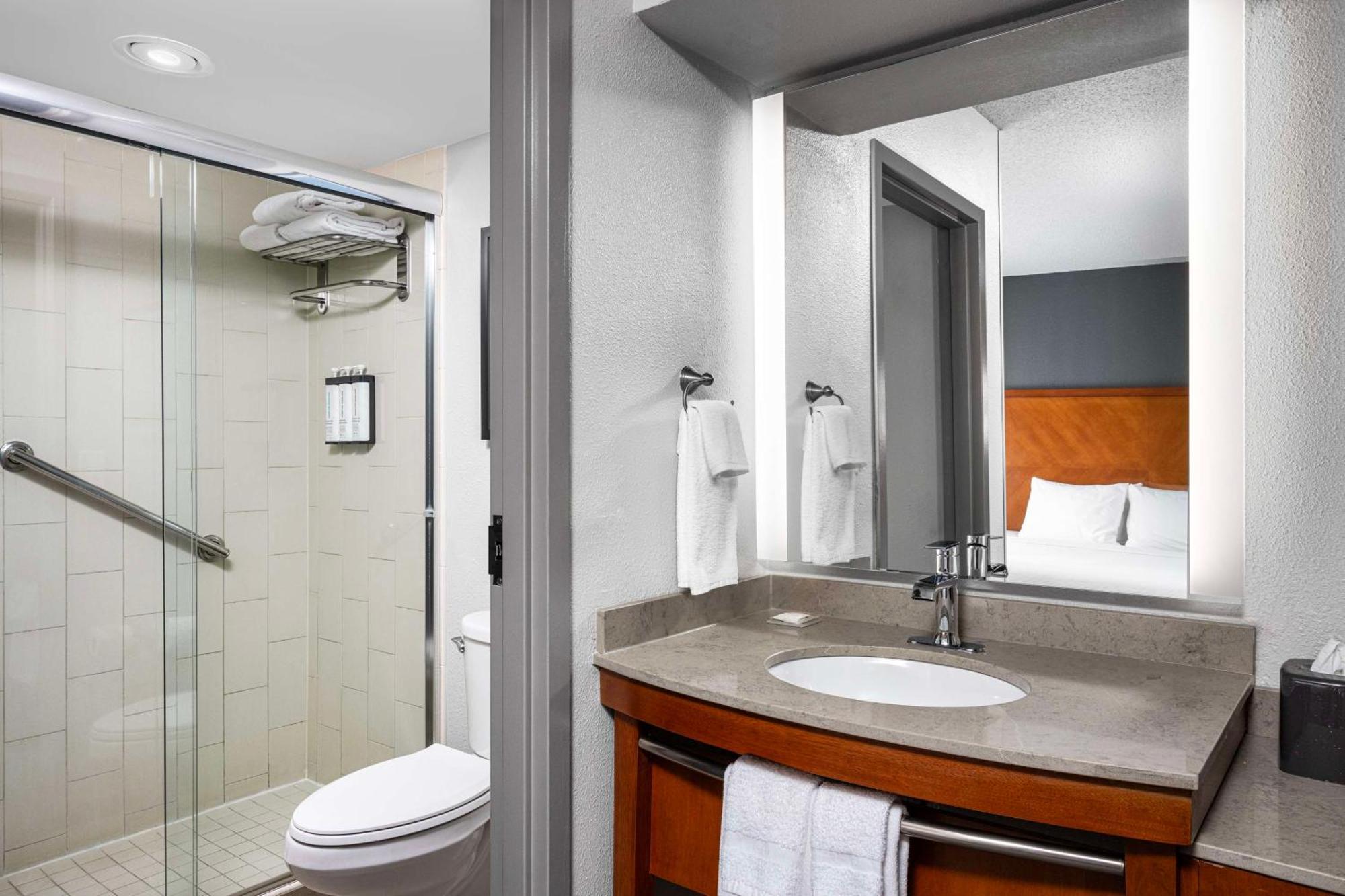 Hyatt Place Dallas North By The Galleria Addison Εξωτερικό φωτογραφία