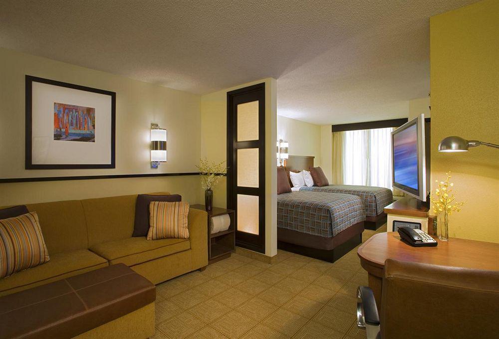 Hyatt Place Dallas North By The Galleria Addison Δωμάτιο φωτογραφία